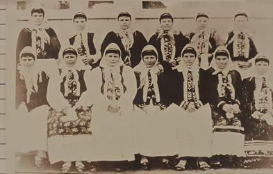 [ A group of Doukhobor women in traditional dress in Russia, 1898, , Koozma Tarasoff personal collection 802 ]