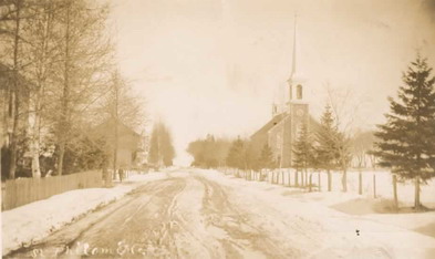 [ Vue de l'glise et de la rue principale, Ste-Philomne de Fortierville, Inconnu, Comit touristique et culturel de Fortierville  ]