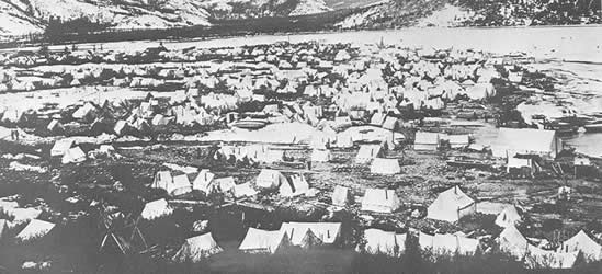 [ Tent City at Lake Bennett ]