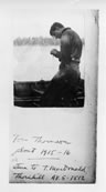 Tom Thomson sur le lac Canoe 