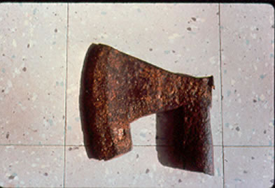 Mora Axe